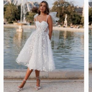 Rosie Etienne Bridal Sofia